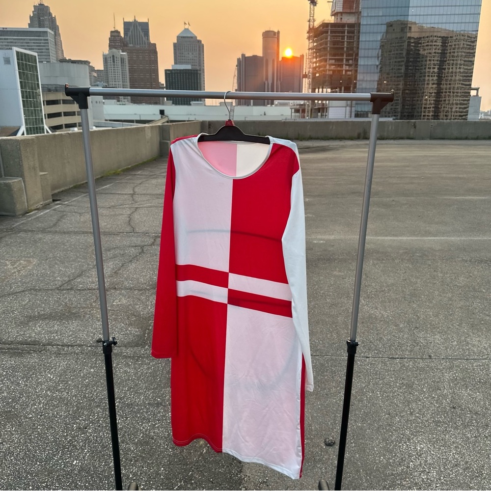 Stylish Red and White Women's Dress Size XL